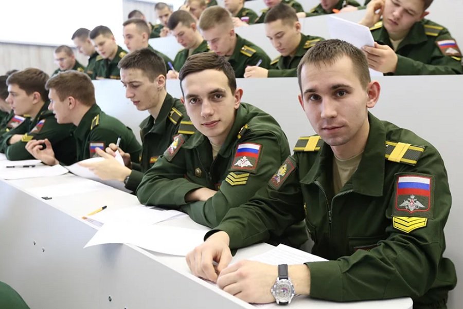 Набор курсантов для обучения.